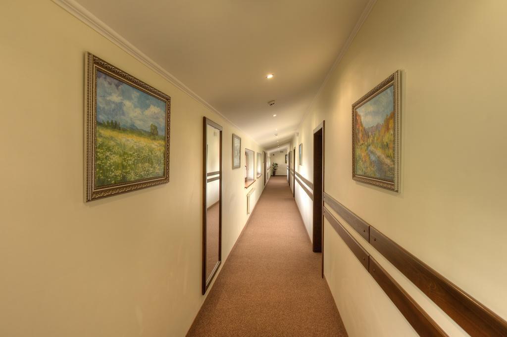 Home Hotel バコヴェル 部屋 写真