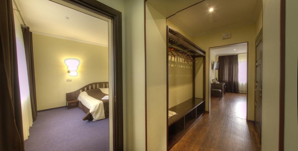 Home Hotel バコヴェル エクステリア 写真