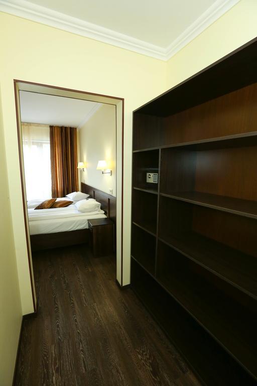 Home Hotel バコヴェル エクステリア 写真
