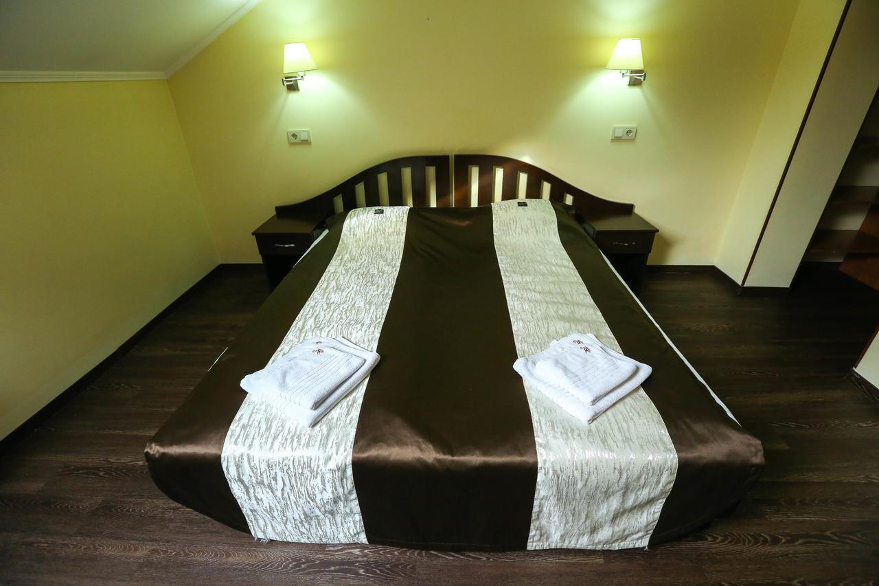 Home Hotel バコヴェル エクステリア 写真